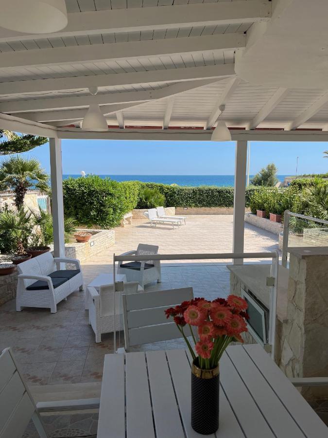 Villa Vista Mare Bari Exteriör bild